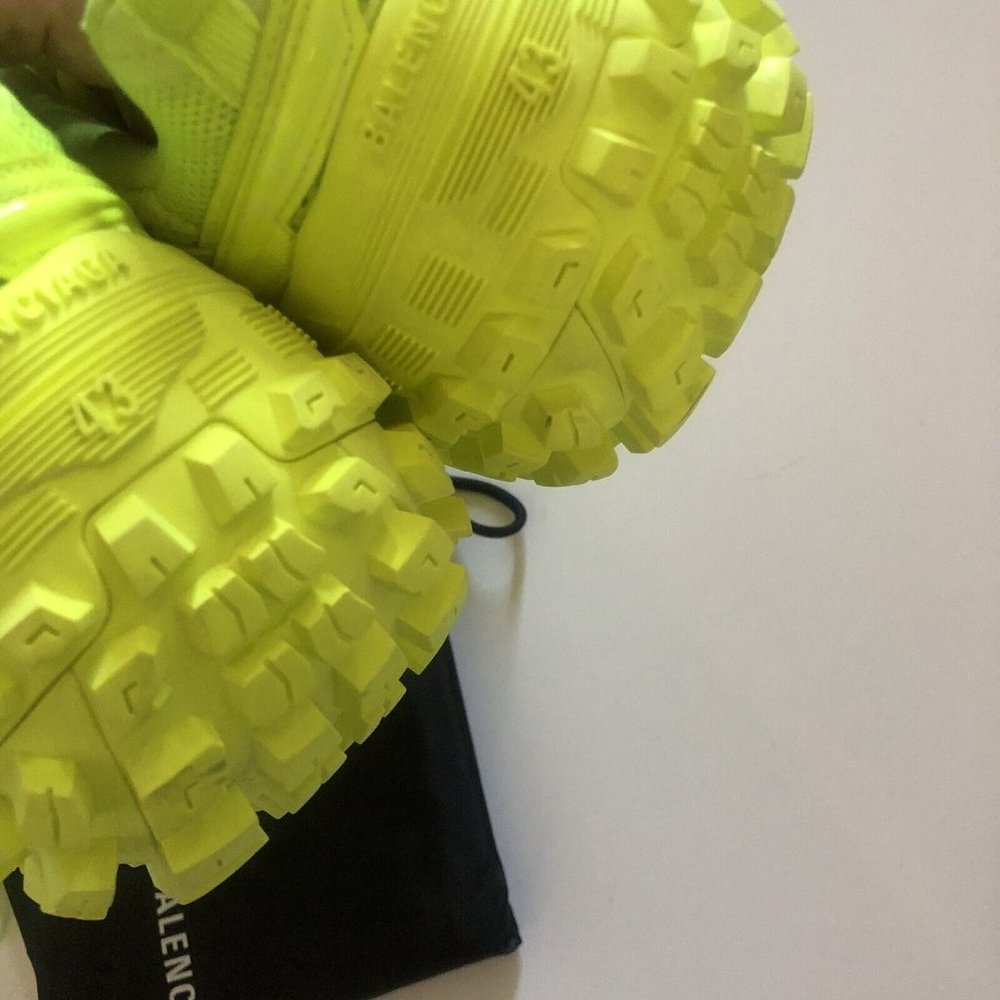 Balenciaga Bouncer Sneakers Fluo Yellow & Black - Picture 11 of 12